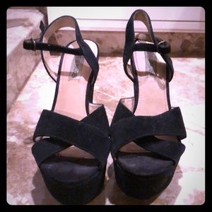 Steve Madden Suede Black Wedges. Size 8